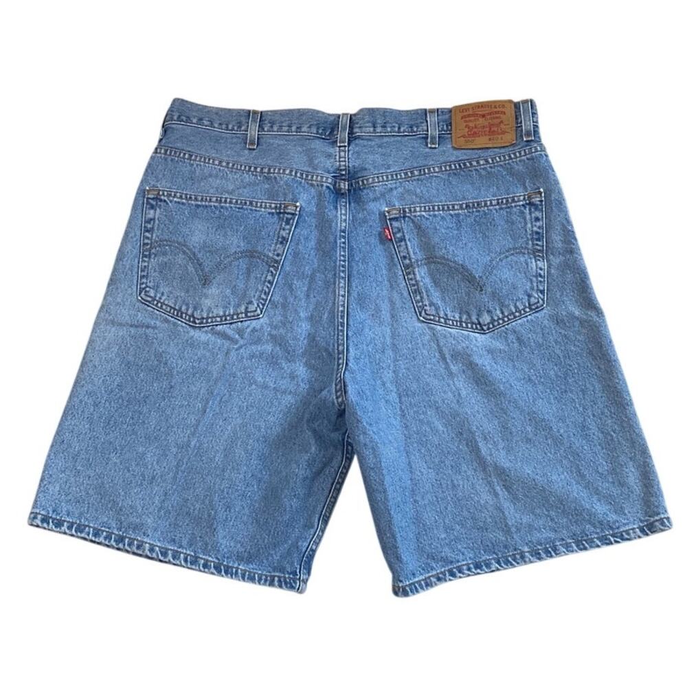 VTG Y2K Levi's 550 Relaxed Fit Denim Short's Jorts Men's 40W 2004 Stonewash
